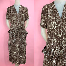 Load image into Gallery viewer, 1940s Cold Rayon Dress With Daisies & Draped Peplum
