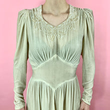 Load image into Gallery viewer, 1930s Pearl Embroidered Silk Velvet Gown