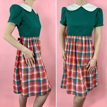 Load image into Gallery viewer, Early 1940s Forest Green Madras Dress With Puff Sleeves And Oversized Collar