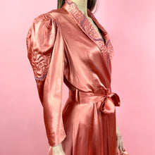 Load image into Gallery viewer, 1940s Rayon Satin Dressing Gown