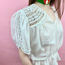 Load image into Gallery viewer, 1930s Parachute Silk And Crochet Blouse