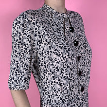 Load image into Gallery viewer, 1940s Rayon Crepe Dress With Surrealist Floating Head Print