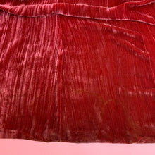 Load image into Gallery viewer, 1930s Silk Velvet Dressing Gown