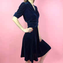 Load image into Gallery viewer, Late 1930s Sapphire Blue Velvet Dress