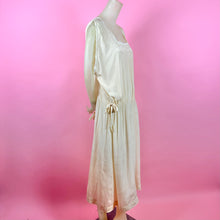 Load image into Gallery viewer, 1920s "Hentriette" Weber Paris Silk Nightgown w/ Embroidered Cherubs/Angels & Ribbon Bows