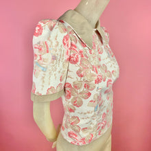 Load image into Gallery viewer, 1930s Feedsack Blouse w/ Victorian Novelty Print