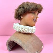 Load image into Gallery viewer, 17th Century Inspired Edwardian Starched White Linen Ruff