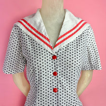 Load image into Gallery viewer, 1930s Amoeba Calico Print 2 Pc Sailor Set