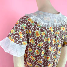 Load image into Gallery viewer, 1930s Deco Printed House Dress w/ Ruffled Collar & Sleeves