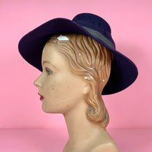 Load image into Gallery viewer, 1930s Jaunty Navy Blue Fur Felt Fedora