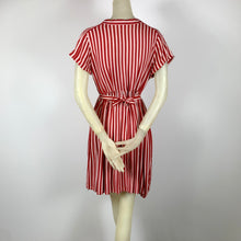 Load image into Gallery viewer, 1940s Candy Striped Shirtwaist Dress