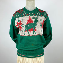 Load image into Gallery viewer, 1940s Wool Ski Sweater w/ Reindeer/Snowflake Pattern