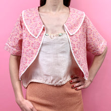 Load image into Gallery viewer, 1930s Floral Feedsack Cropped Jacket