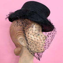 Load image into Gallery viewer, 1940s Dobbs Tilted Straw Top Hat