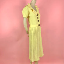 Load image into Gallery viewer, 1930s Butter Yellow Crochet Dress w/ Wooden Flower Buttons