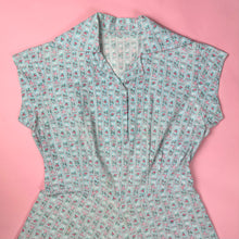 Load image into Gallery viewer, 1940s Little Bo Peep & Sheep Novelty Print Dress