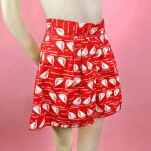 Load image into Gallery viewer, 1940s Sailboat Novelty Print Pleated High Waist Shorts