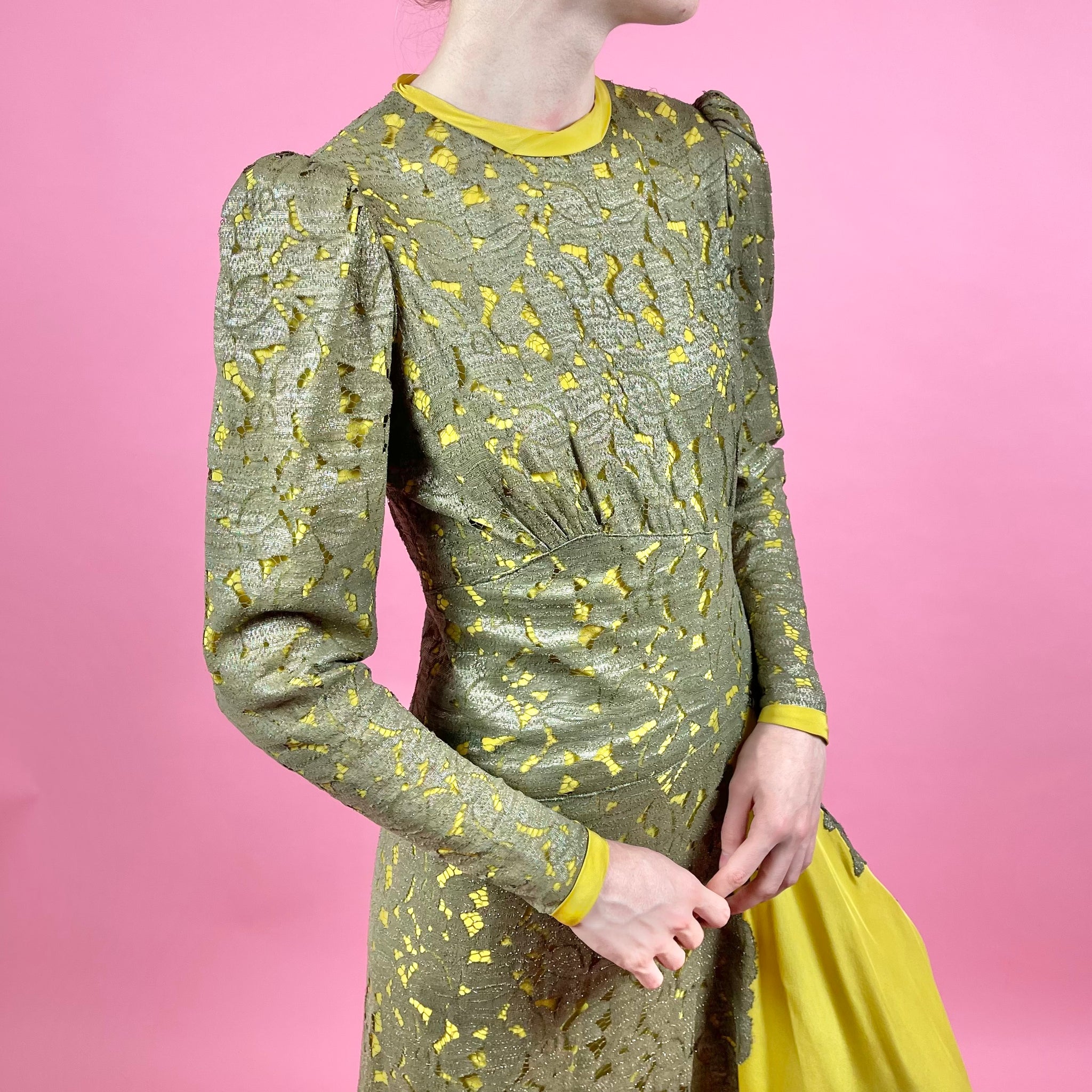 1930s Gold Metallic Lace w/ Chartreuse Silk Evening Gown Moonbaby Vintage 1930s Gold Metallic Lace w/ Chartreuse Silk Evening Gown Moonbaby Vintage