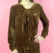 Load image into Gallery viewer, 1920s Brown Velvet Dress with Deco Seaming
