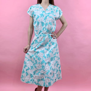 Late 30s/ Early 40s Castle/Windmill Novelty Print Feedsack Dress