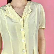 Load image into Gallery viewer, 1940s &quot;Artemis&quot; Butter Yellow Rayon Lounge/Pajama Set w/ Embroidery
