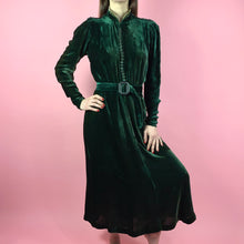 Load image into Gallery viewer, 1930s Emerald Green Silk Velvet Dress w/ Button Trim
