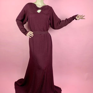 1930s Burgundy & Metallic Silk Crepe Gown With Keyhole