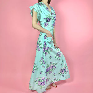 Mint Green 1940s Seersucker Hostess Gown w/ Purple Roses