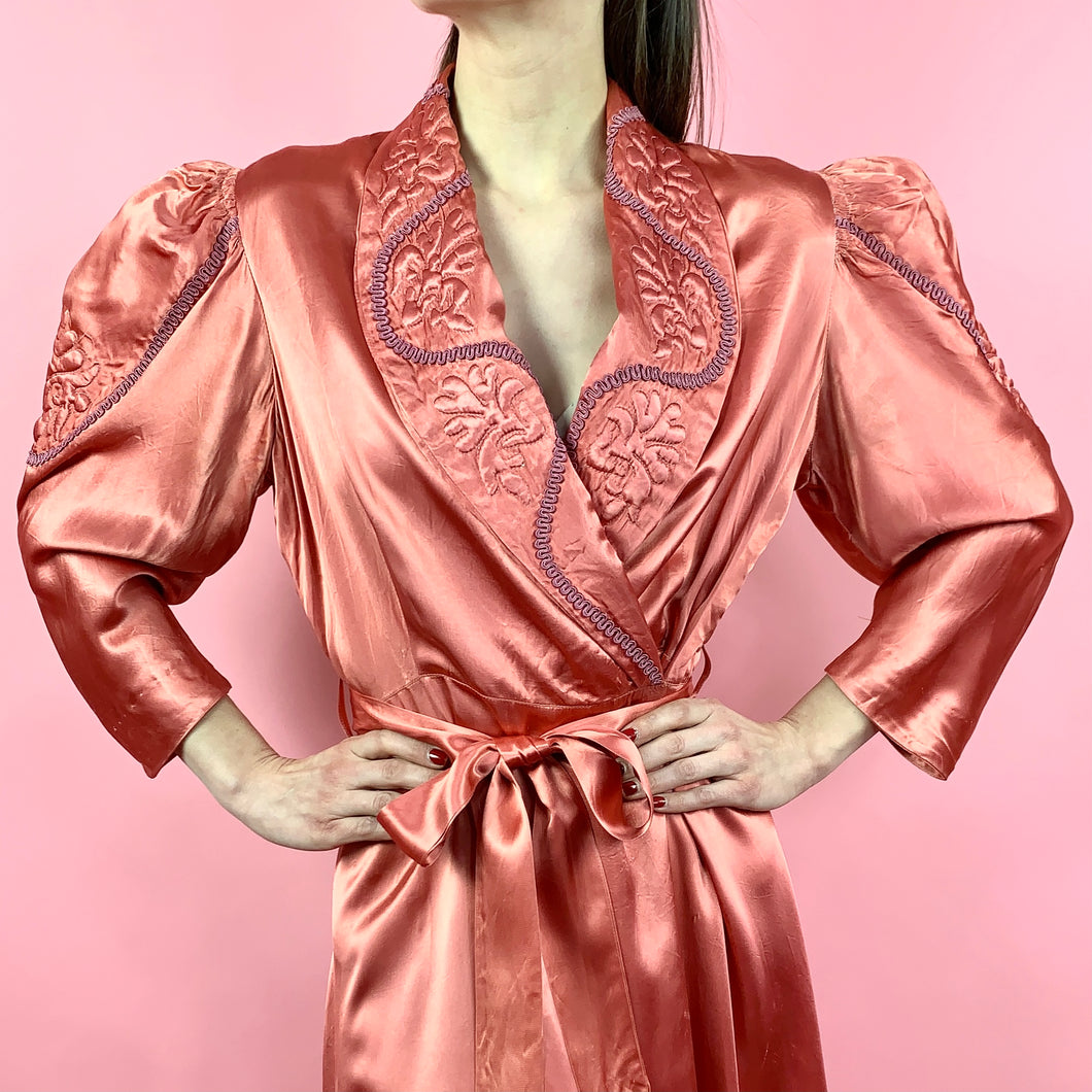 1940s Rayon Satin Dressing Gown