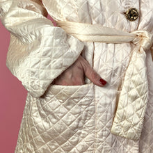 Load image into Gallery viewer, 1940s Blush Pink Quilted Satin Robe
