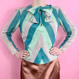 1940s Chevron Rayon Taffeta Blouse With Pussy Bow