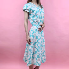 Load image into Gallery viewer, Late 30s/ Early 40s Castle/Windmill Novelty Print Feedsack Dress
