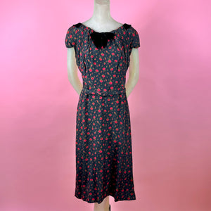 1940s/1950s Rose Print Silk Wiggle Dress w/ Wide Velvet Neckline