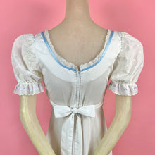 Load image into Gallery viewer, 1970s Gunne Sax Renaissance Style Lace Up Dress w/ Eyelet &amp; Ribbons
