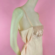 Load image into Gallery viewer, 1930s Deadstock Light Pink Silk Step-In w/ Lace Insert, Leaves &amp; Bow
