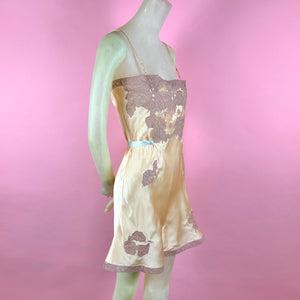 1930s Deadstock NRA Label Light Peach Silk Satin Step-In w/ Figural Leaf Lace Inserts & Blue Stitching & Ribbon