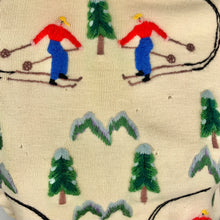 Load image into Gallery viewer, 1940s Wool Sweater w/ Embroidered Skiing People
