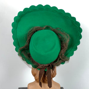 Dramatic 1940s Green Felt Scalloped Halo Hat