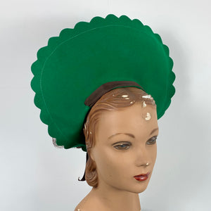 Dramatic 1940s Green Felt Scalloped Halo Hat