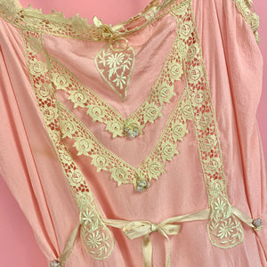 1920s Pink Step-In w/ Scalloped Hem, Lace & Ribbon Roses