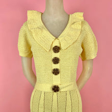 Load image into Gallery viewer, 1930s Butter Yellow Crochet Dress w/ Wooden Flower Buttons
