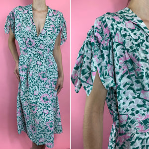 1940s Cold Rayon Novelty Print Dress With Scarf Shoulder Ties